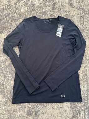 Under Armour Black Women’s Long-Sleeve Performance Tee
